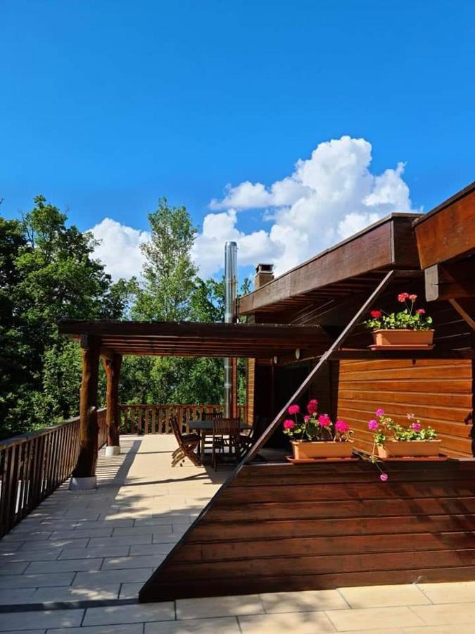 Ecolodge Les Sentiers Du Lac - Domaine De La Gaia 소레즈 외부 사진